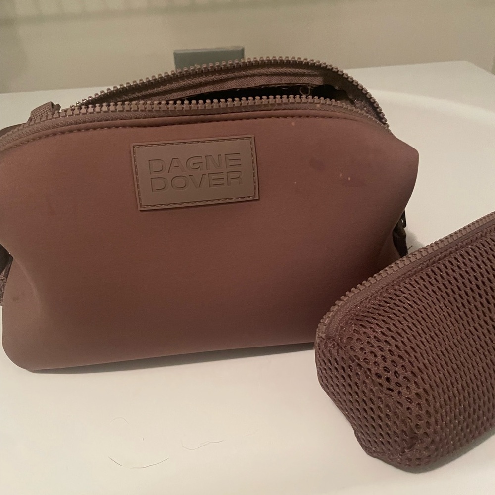 Dagne Dover Muted Mauve Toiletry Bag Set